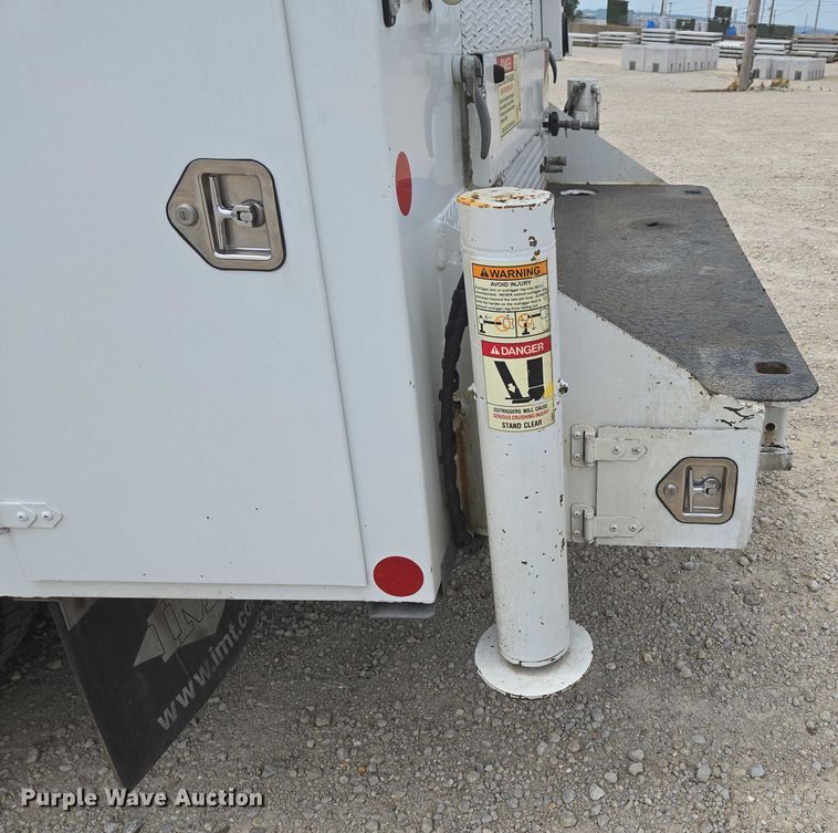 image for item ED1991 2010 Dodge Ram 5500 utility / service truck