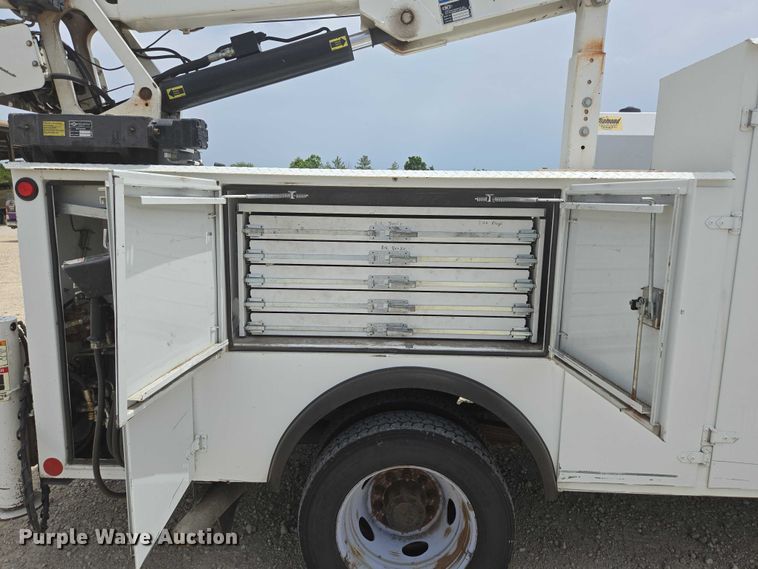 image for item ED1991 2010 Dodge Ram 5500 utility / service truck