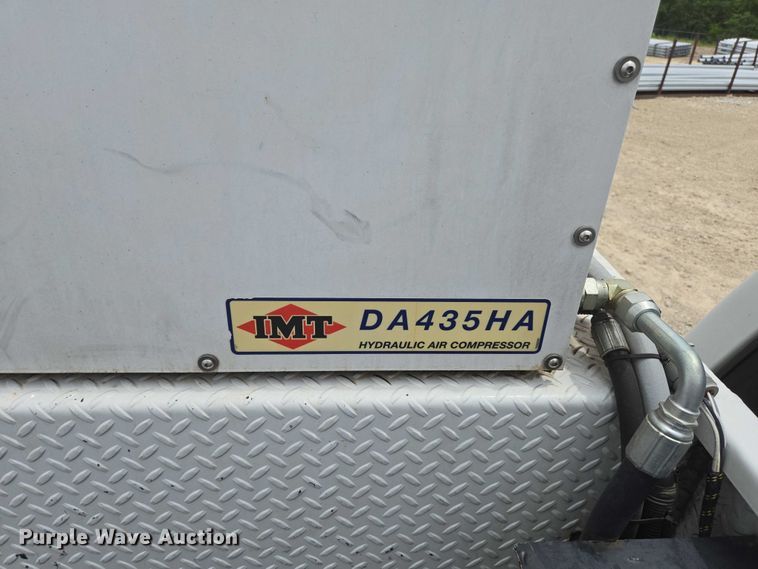 image for item ED1991 2010 Dodge Ram 5500 utility / service truck