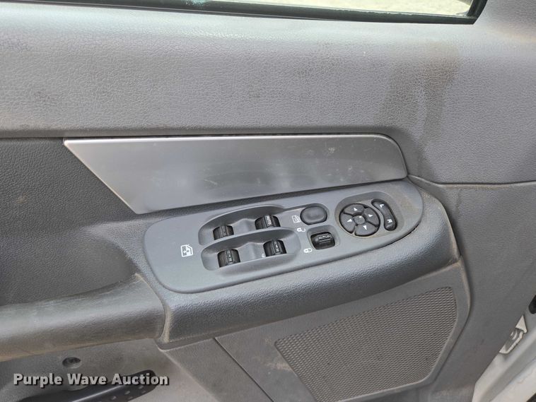 image for item ED1991 2010 Dodge Ram 5500 utility / service truck