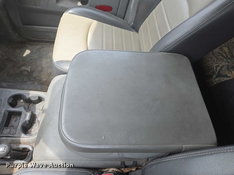 image for item ED1991 2010 Dodge Ram 5500 utility / service truck