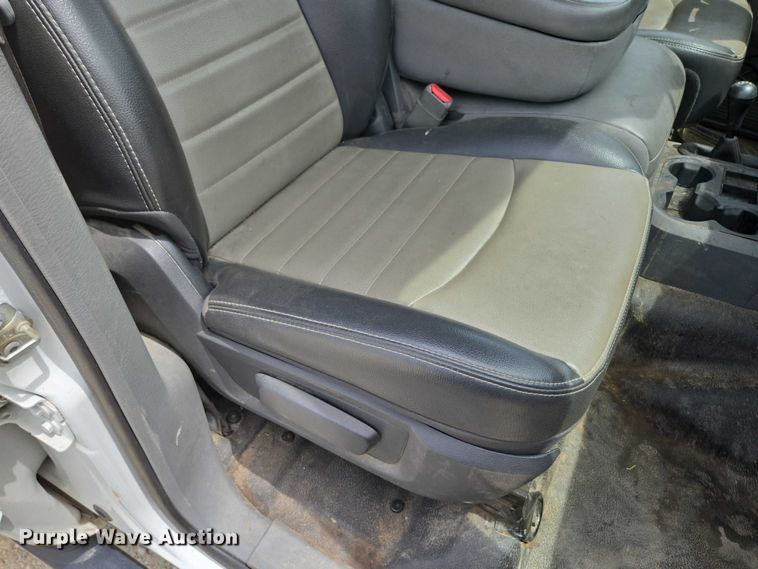 image for item ED1991 2010 Dodge Ram 5500 utility / service truck