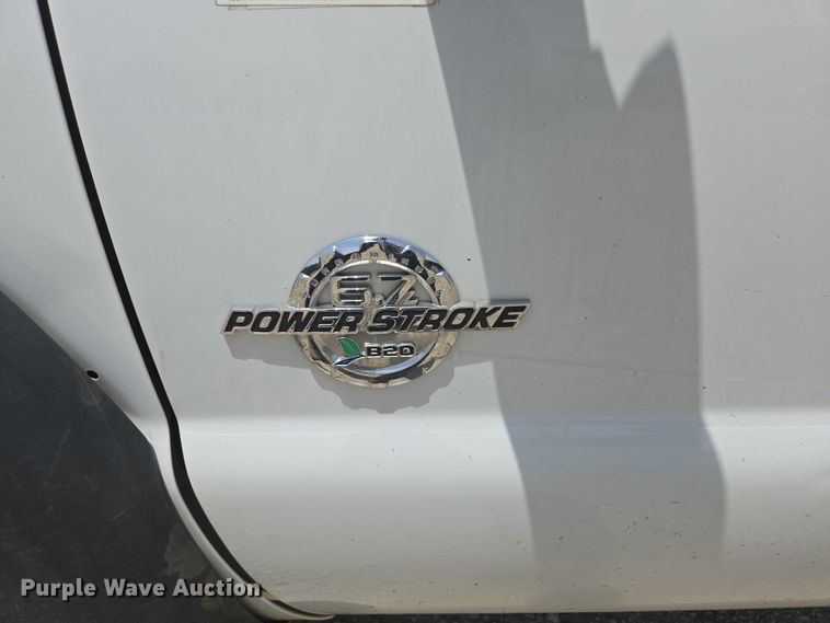 image for item ED1992 2016 Ford F550 Super Duty XL bucket truck