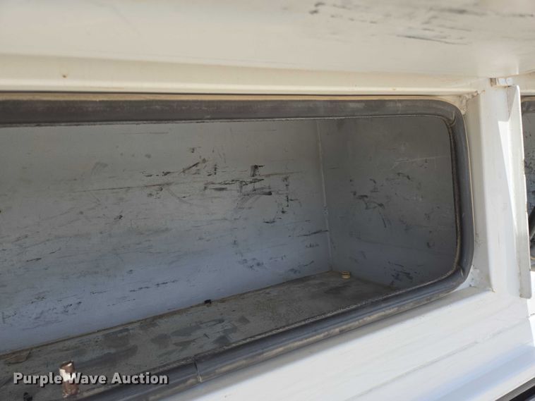 image for item ED1992 2016 Ford F550 Super Duty XL bucket truck