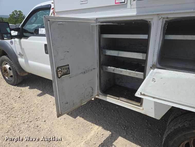 image for item ED1992 2016 Ford F550 Super Duty XL bucket truck