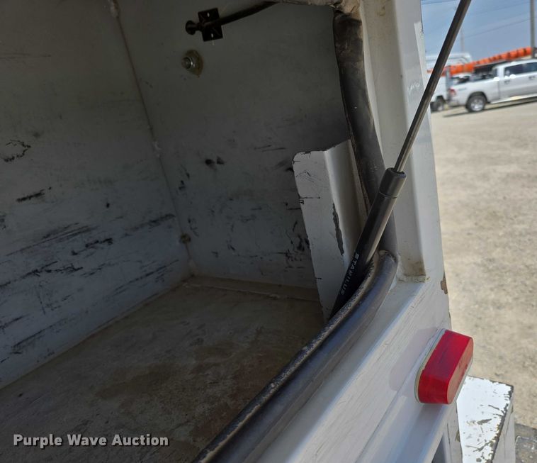 image for item ED1992 2016 Ford F550 Super Duty XL bucket truck