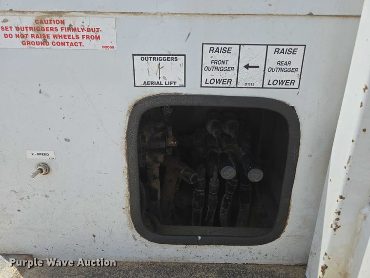 image for item ED1992 2016 Ford F550 Super Duty XL bucket truck