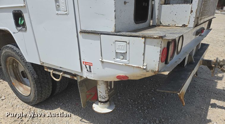 image for item ED1992 2016 Ford F550 Super Duty XL bucket truck