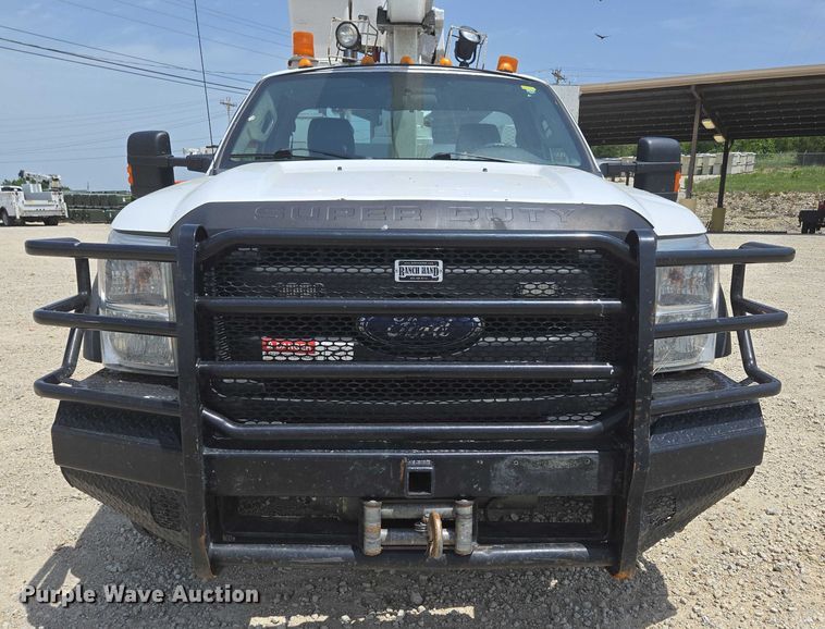 image for item ED1992 2016 Ford F550 Super Duty XL bucket truck