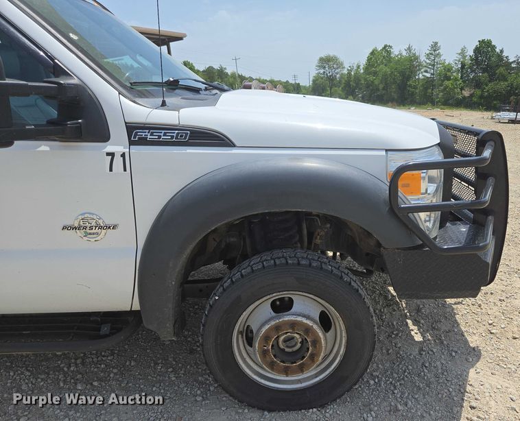 image for item ED1992 2016 Ford F550 Super Duty XL bucket truck