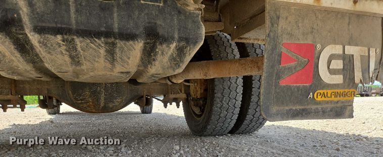 image for item ED1992 2016 Ford F550 Super Duty XL bucket truck