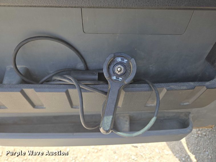 image for item ED1992 2016 Ford F550 Super Duty XL bucket truck