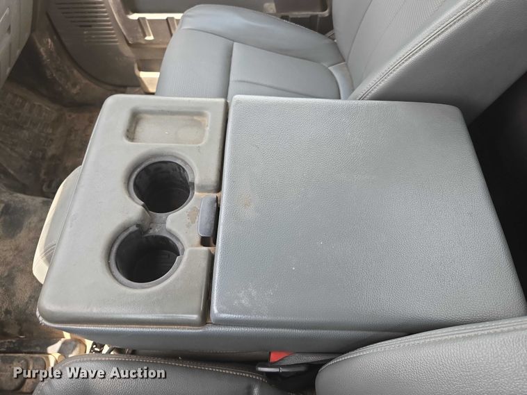 image for item ED1992 2016 Ford F550 Super Duty XL bucket truck