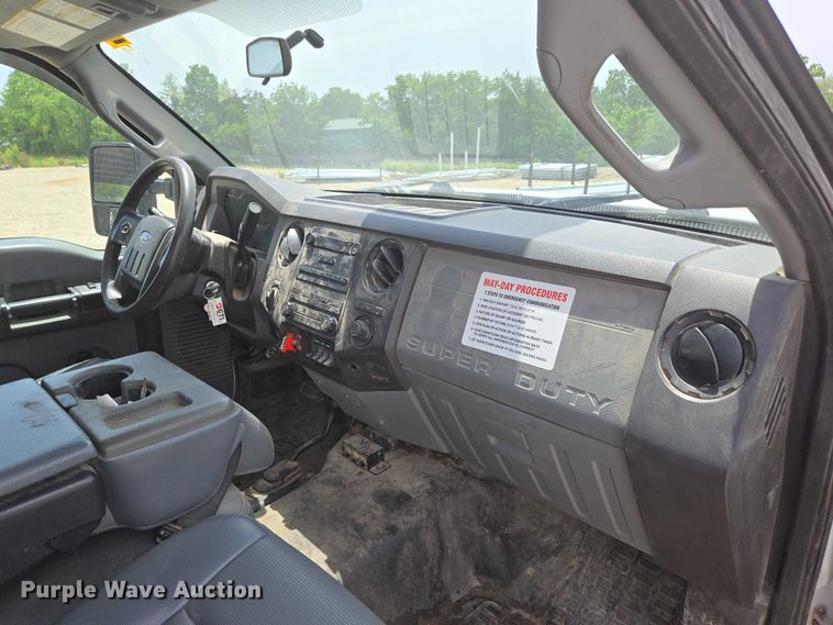 image for item ED1992 2016 Ford F550 Super Duty XL bucket truck