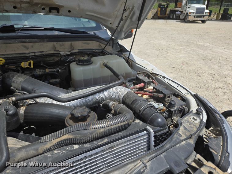 image for item ED1992 2016 Ford F550 Super Duty XL bucket truck