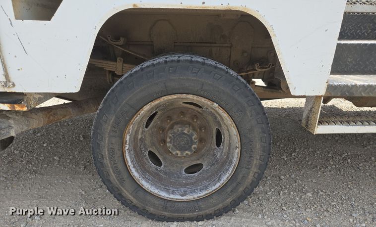 image for item ED1992 2016 Ford F550 Super Duty XL bucket truck