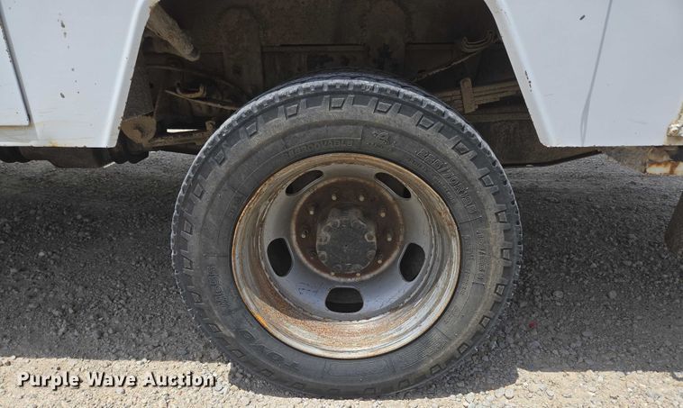 image for item ED1992 2016 Ford F550 Super Duty XL bucket truck