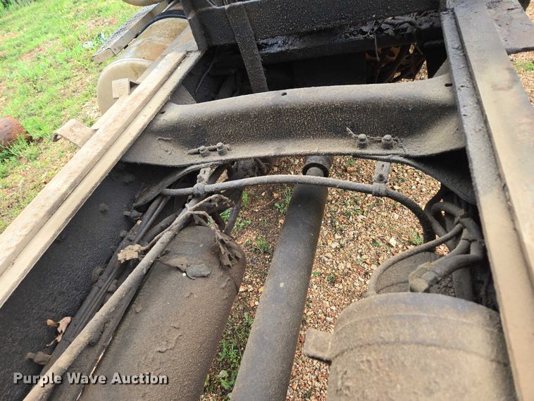 image for item ED1994 1989 Freightliner FLD120 dump truck