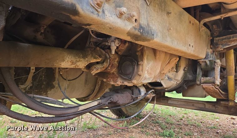 image for item ED1994 1989 Freightliner FLD120 dump truck