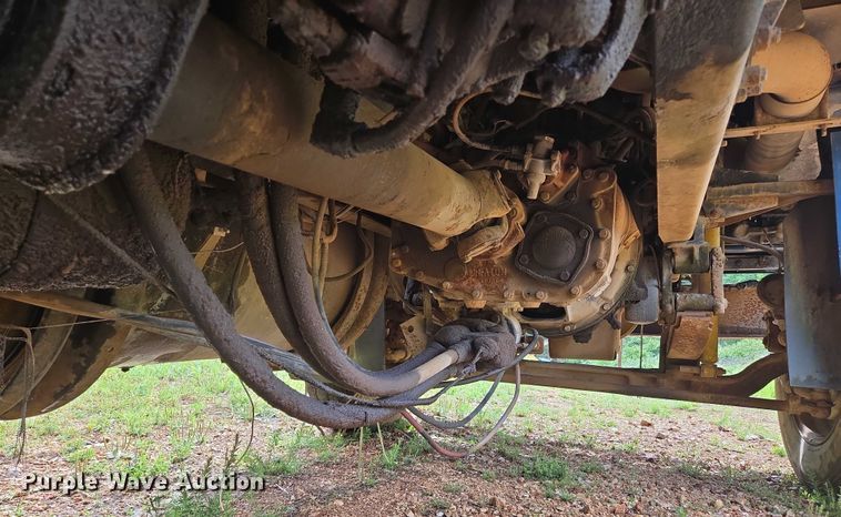 image for item ED1994 1989 Freightliner FLD120 dump truck