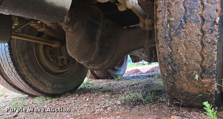 image for item ED1994 1989 Freightliner FLD120 dump truck