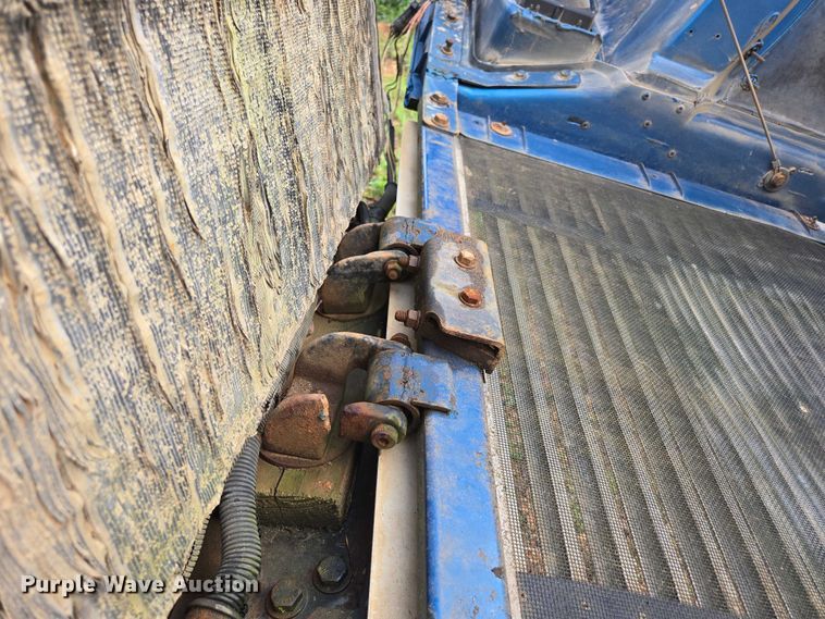 image for item ED1994 1989 Freightliner FLD120 dump truck