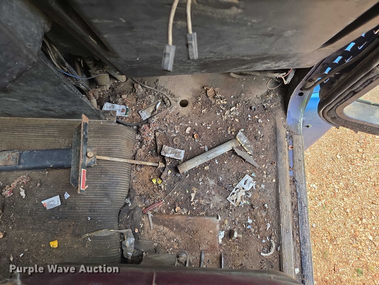 image for item ED1994 1989 Freightliner FLD120 dump truck