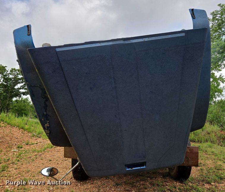 image for item ED1994 1989 Freightliner FLD120 dump truck