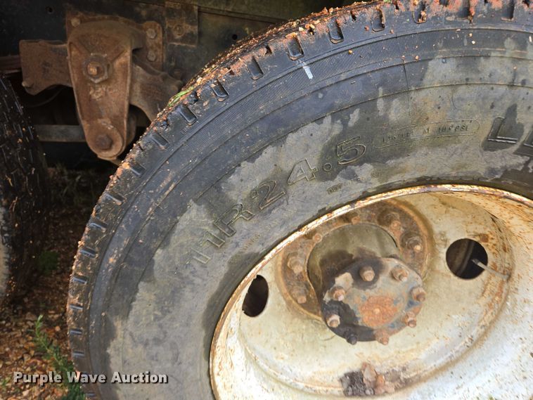 image for item ED1994 1989 Freightliner FLD120 dump truck