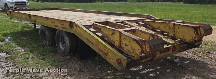 image for item ED1995 2000 Belshe DT-225 equipment trailer