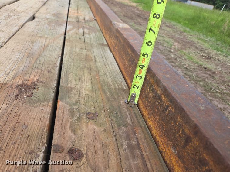 image for item ED1995 2000 Belshe DT-225 equipment trailer