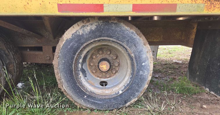 image for item ED1995 2000 Belshe DT-225 equipment trailer