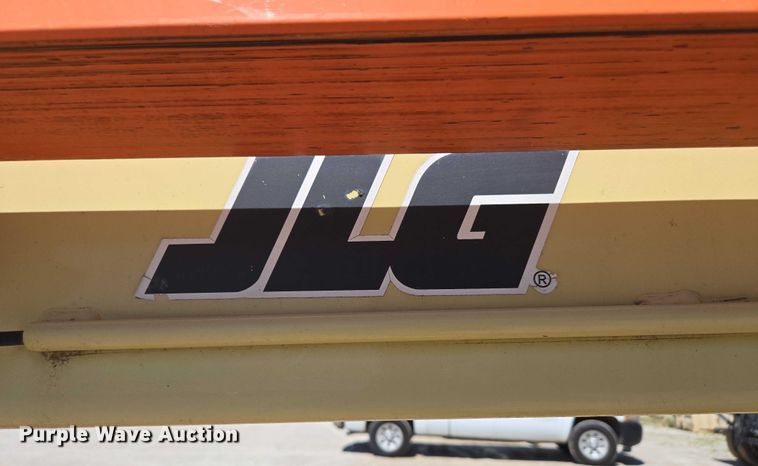 image for item ED1999 2013 JLG T500J boom lift