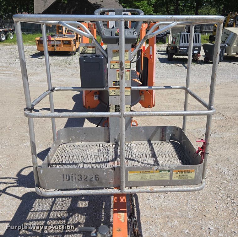 image for item ED1999 2013 JLG T500J boom lift