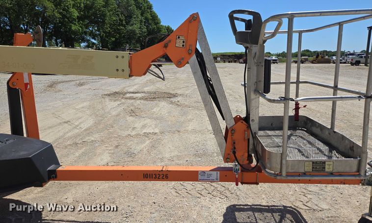 image for item ED1999 2013 JLG T500J boom lift