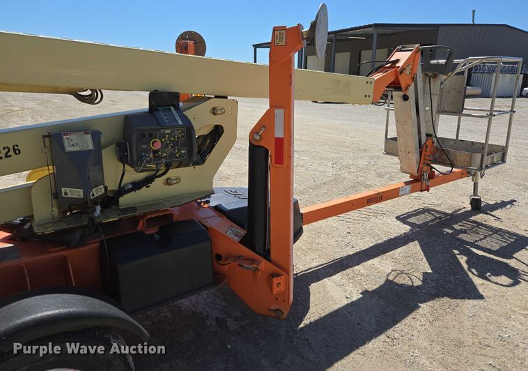 image for item ED1999 2013 JLG T500J boom lift