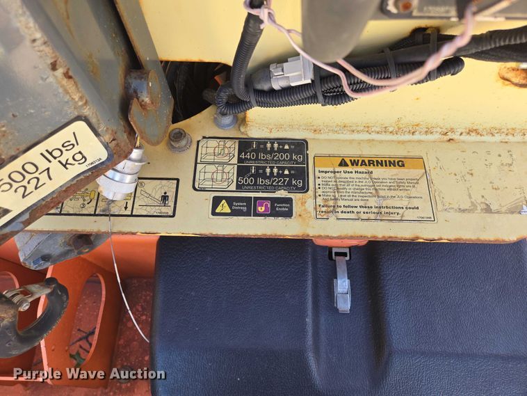 image for item ED1999 2013 JLG T500J boom lift