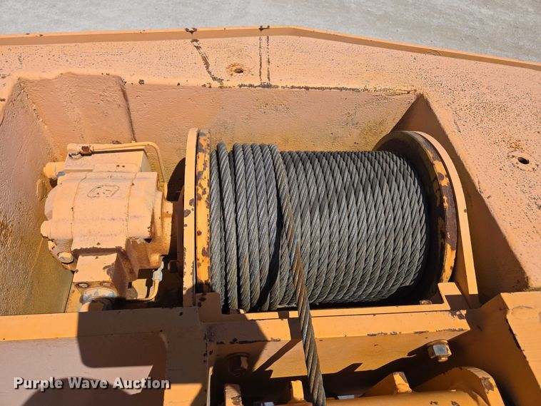 image for item ED2000 1994 Broderson IC-80-2D crane