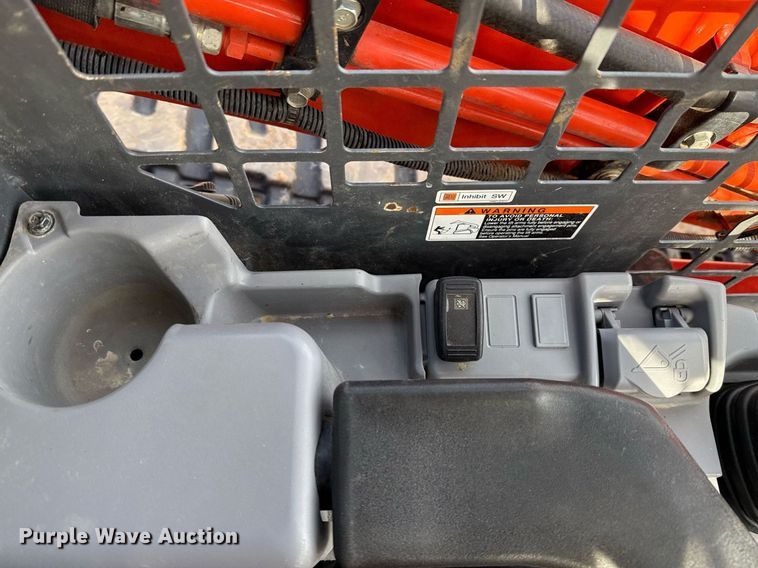 image for item ED5598 2020 Kubota SVL97-2 tracked skid steer loader