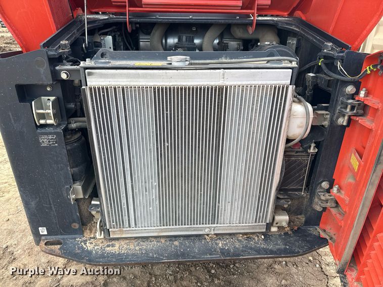 image for item ED5598 2020 Kubota SVL97-2 tracked skid steer loader