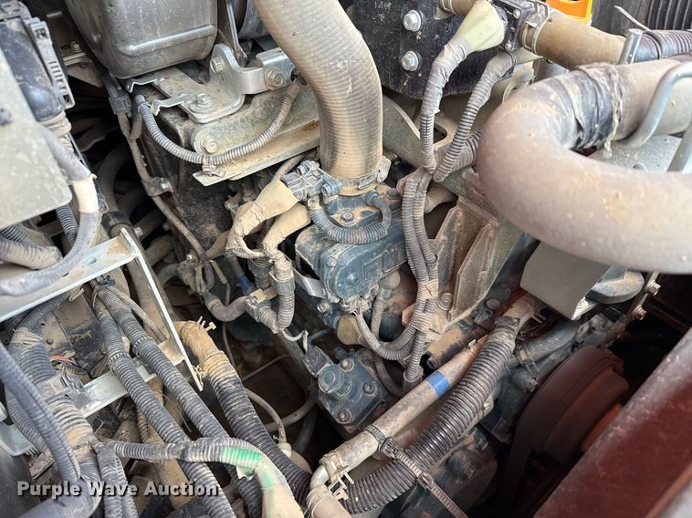 image for item ED5598 2020 Kubota SVL97-2 tracked skid steer loader