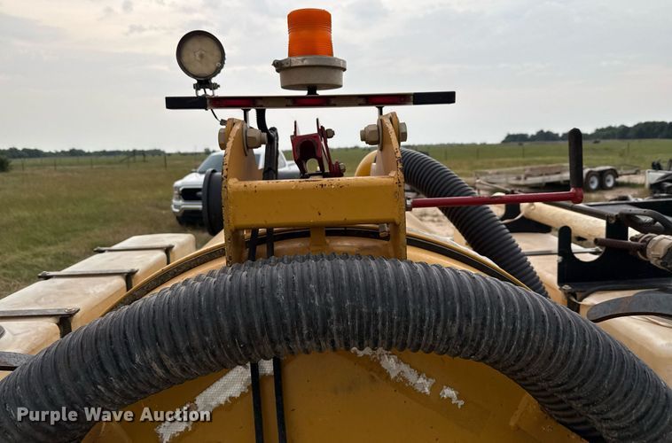 image for item ED5633 2021 Vermeer CV573GT vacuum excavator