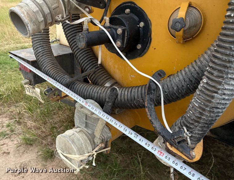 image for item ED5633 2021 Vermeer CV573GT vacuum excavator