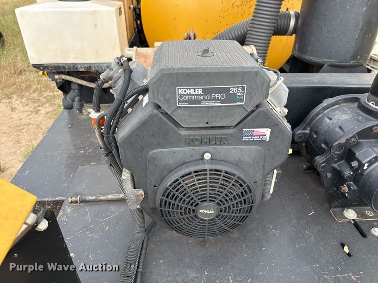 image for item ED5633 2021 Vermeer CV573GT vacuum excavator