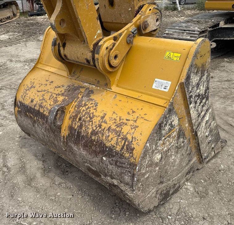 image for item ED5636 2023 Caterpillar 330GC excavator