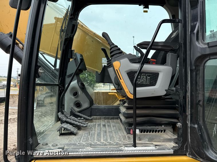 image for item ED5636 2023 Caterpillar 330GC excavator
