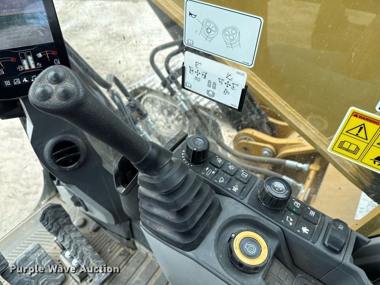 image for item ED5636 2023 Caterpillar 330GC excavator