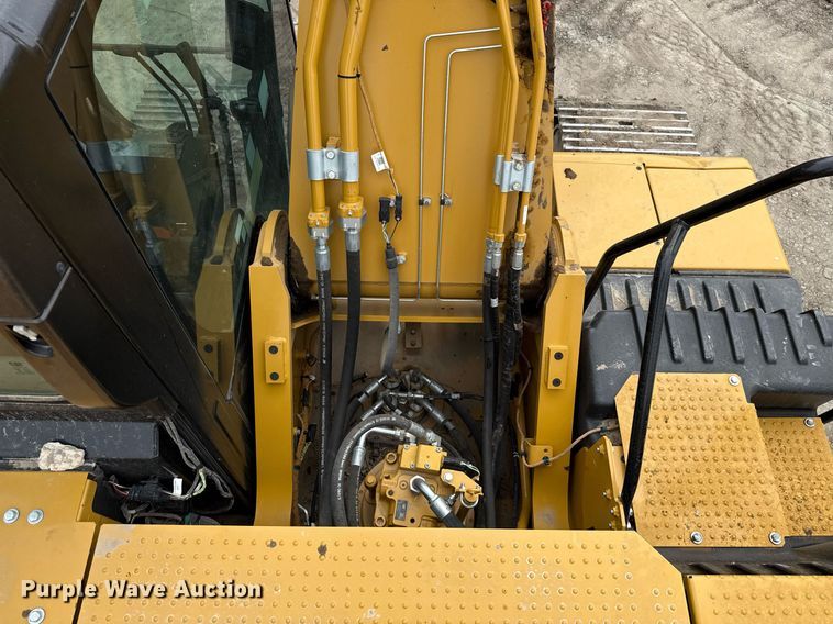 image for item ED5636 2023 Caterpillar 330GC excavator