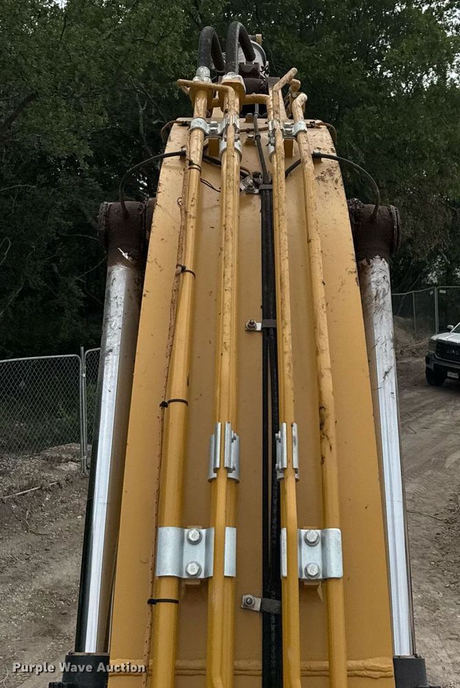 image for item ED5636 2023 Caterpillar 330GC excavator