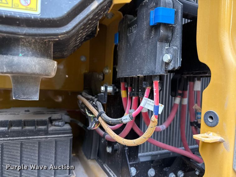 image for item ED5636 2023 Caterpillar 330GC excavator